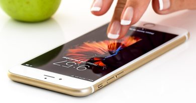 Mobilní aplikace 4+1